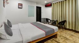 Hotel Puhor Plaza Inn in Guwahati