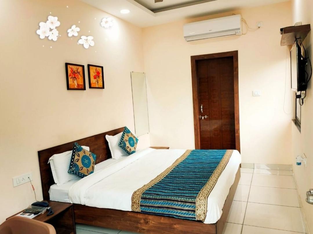Hotel Amrit in Bhopal