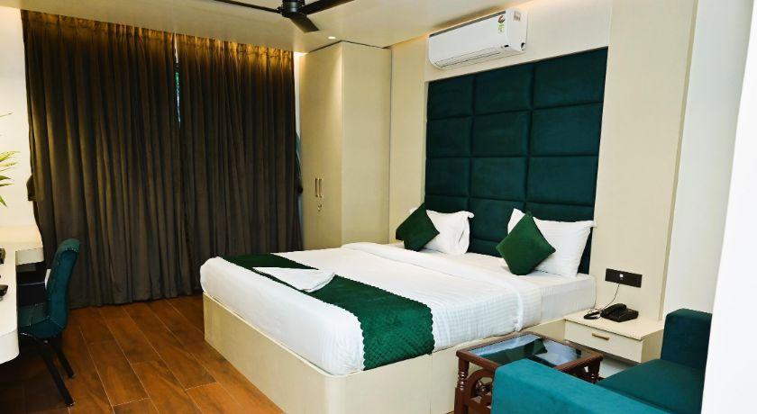 The Golden Arc Boutique Hotel in Pune