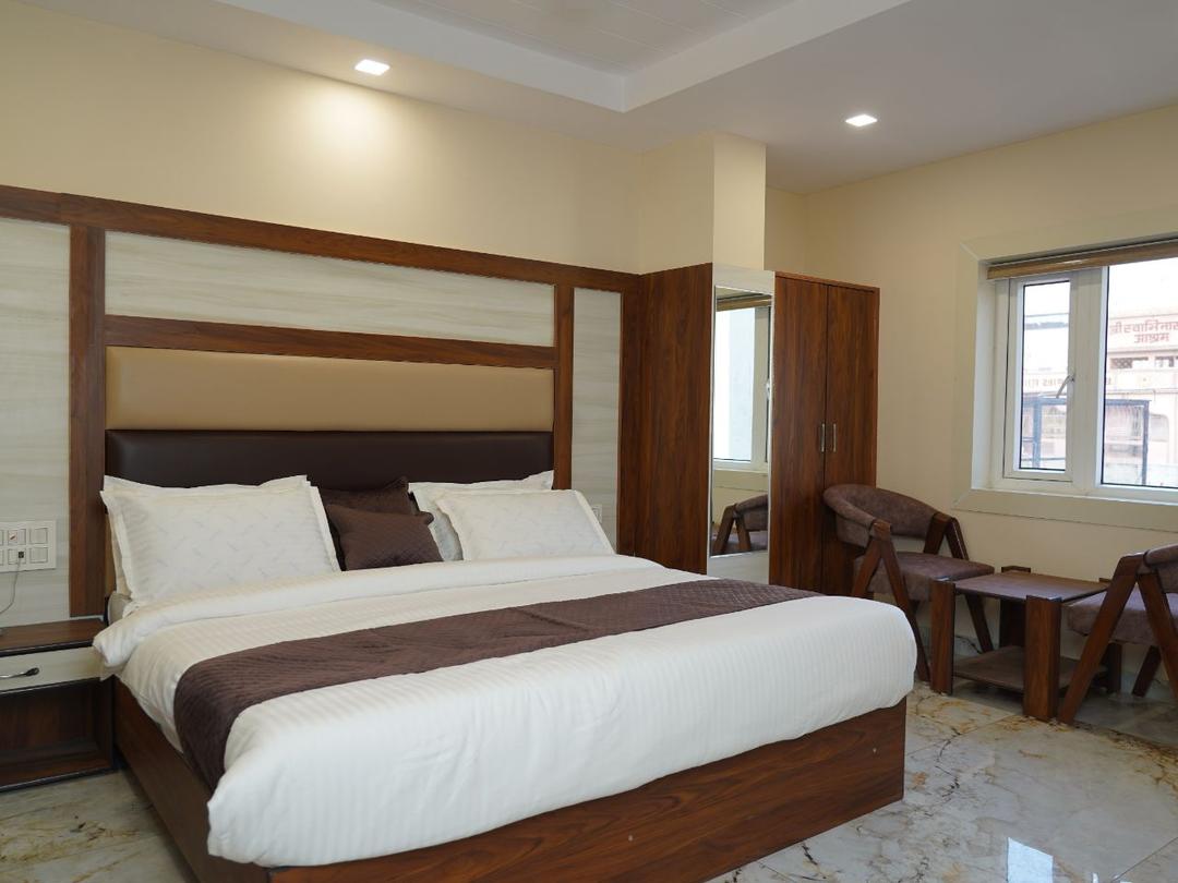 Hotel Dev Rishi By T and M in Haridwar