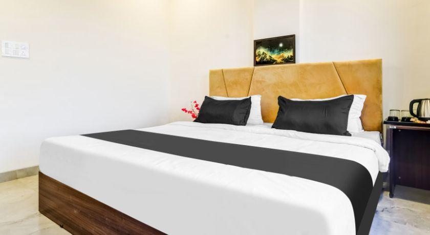 Hotel Madhav in Indore