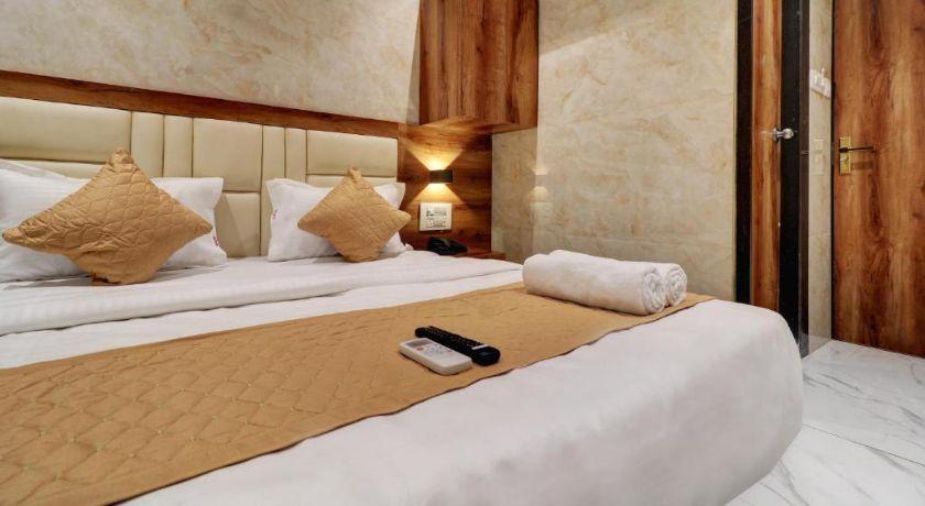 Hotel Omega in Mumbai