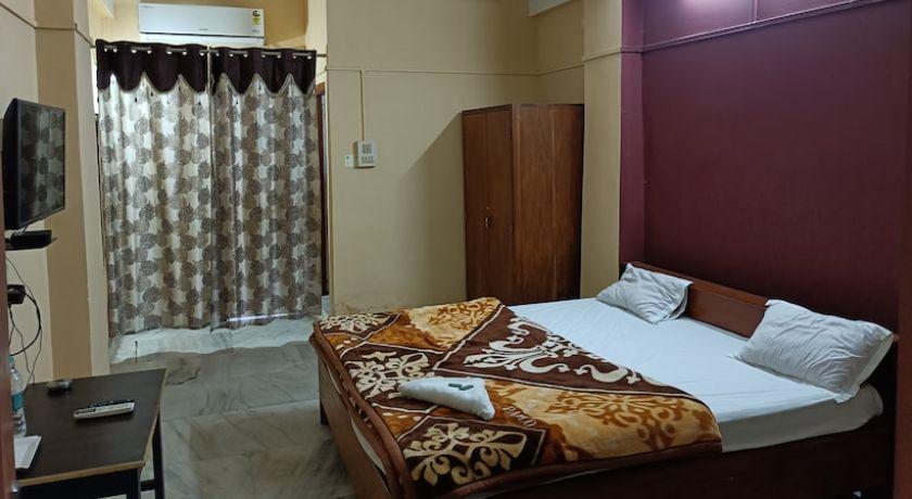Hotel Yuvraj Palace in Silapathar