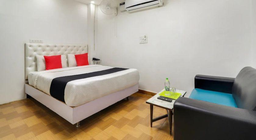 SR Hotel in Lucknow
