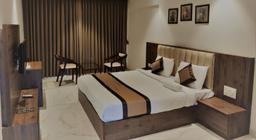 Adyar Plaza Inn in Mangalore