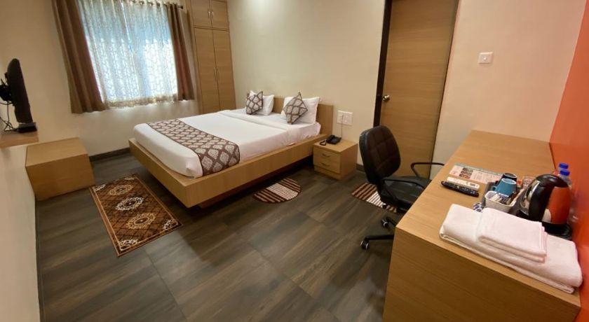Cosmo Stays in Pune