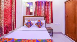 Hotel B.S Plaza in Kolkata