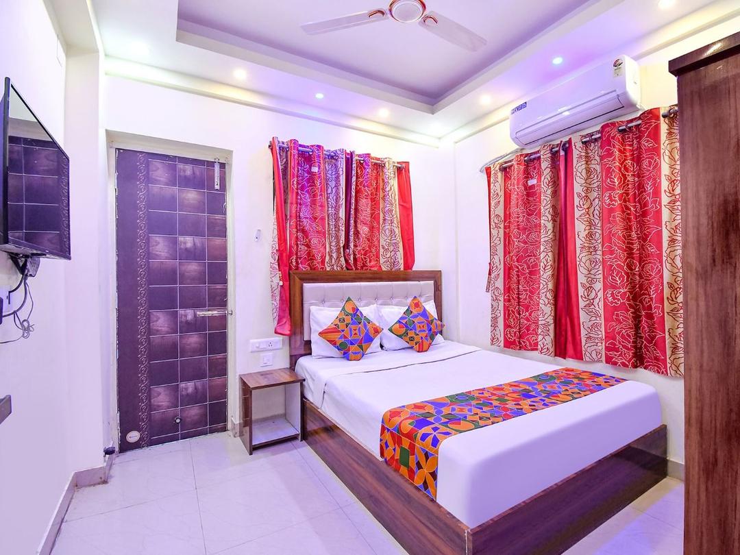 Hotel B.S Plaza in Kolkata
