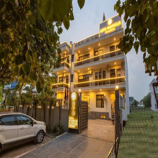 OPO Essential Sector 21 in Gurgaon