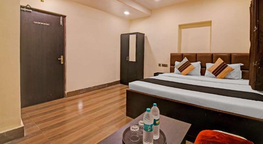 Lucky Home Stay in Kolkata