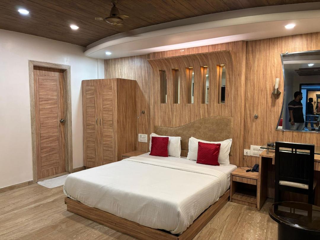 Hotel Sahar Garden in Mumbai