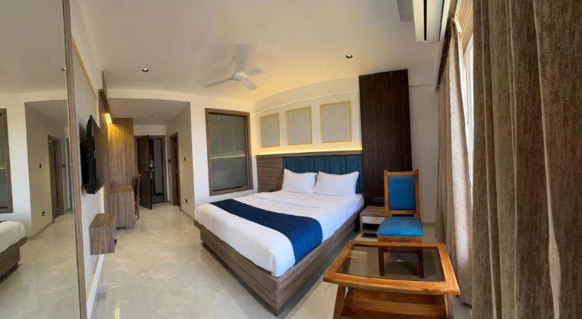 Hotel Kushala Grand in Thane