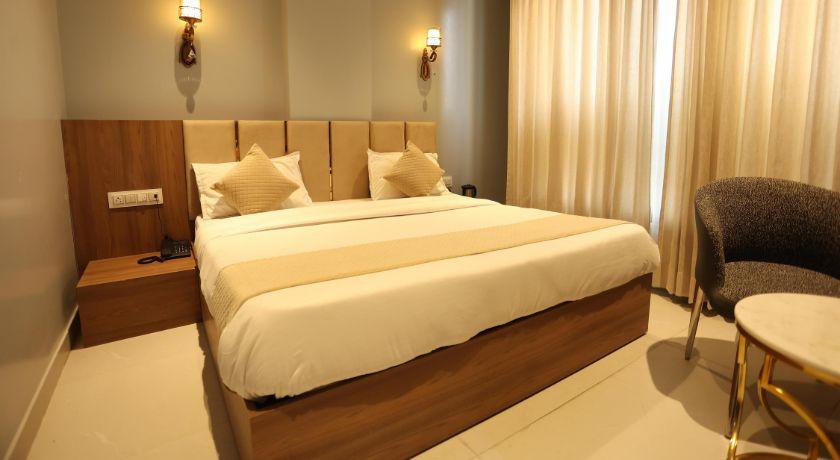 Hotel Trinay in Jaipur