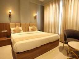 Hotel Trinay in Jaipur