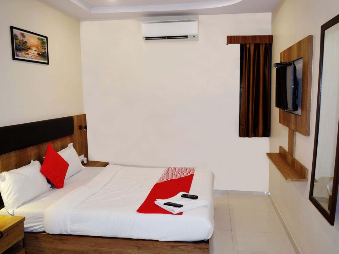 Hotel Royal Elite in Mumbai