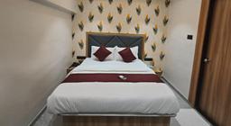 Hotel Golden Tree in Mumbai