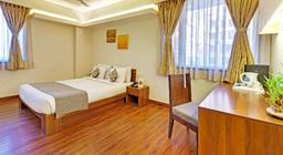 Whispering Palms Hotel in Jaipur