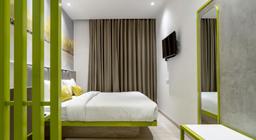 Hotel Le Roi Express Paharganj in Delhi