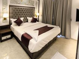 Golden Oasis Suites in Navi Mumbai