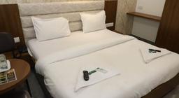 Hotel PNP Royal in Thane