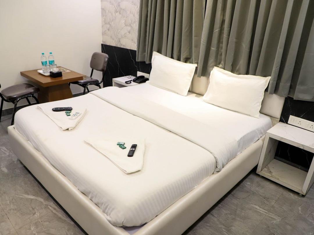 Hotel PNP Royal in Thane