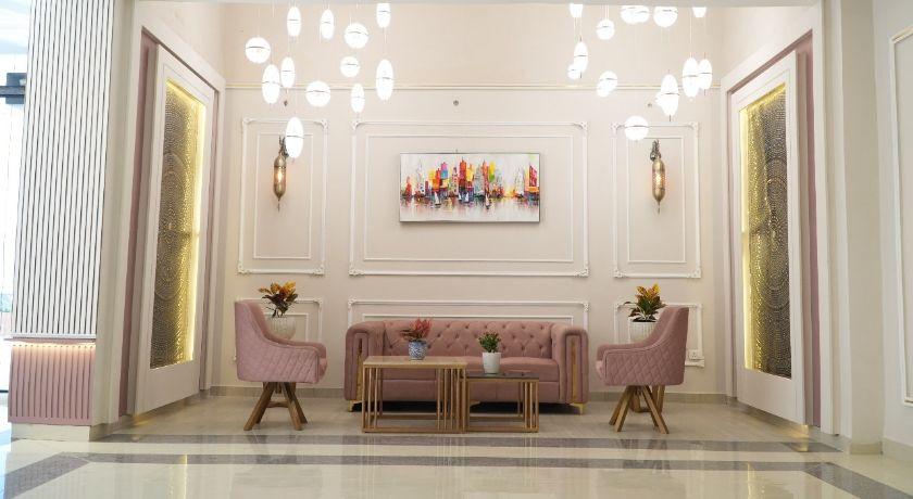 Hotel Nimantrana in Noida