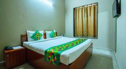 Treebo Royal City in Noida