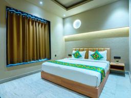 Treebo Royal City in Noida