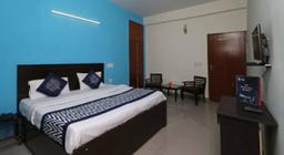 Hotel Akash Palace in Noida