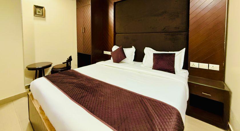 The Luxe JPM in Delhi