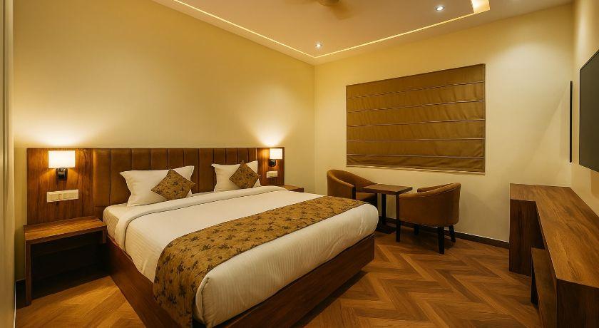 Hotel Ekas in Lucknow
