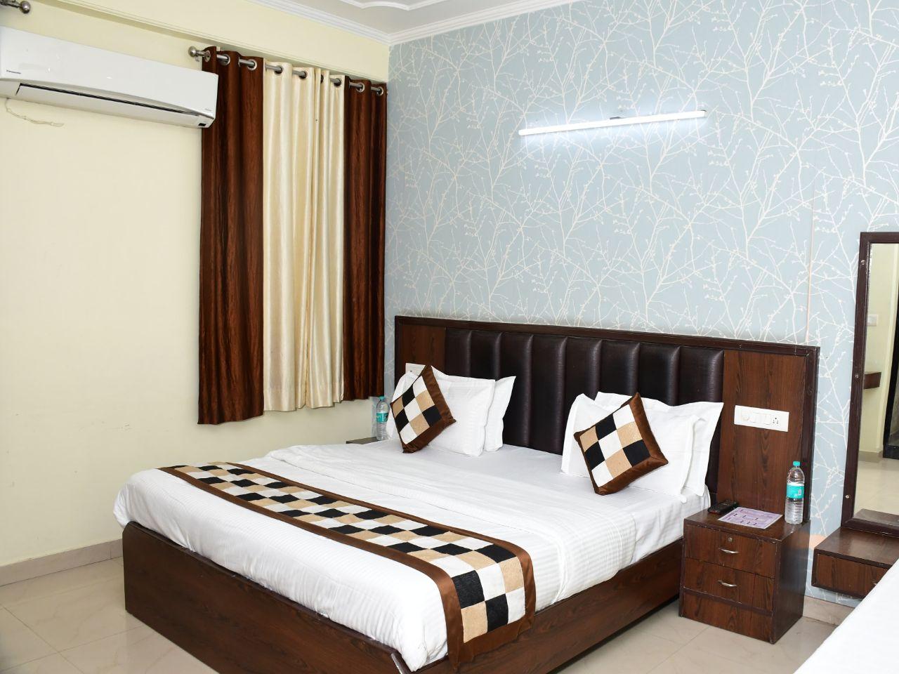 Hotel Royal Inn in Jaipur