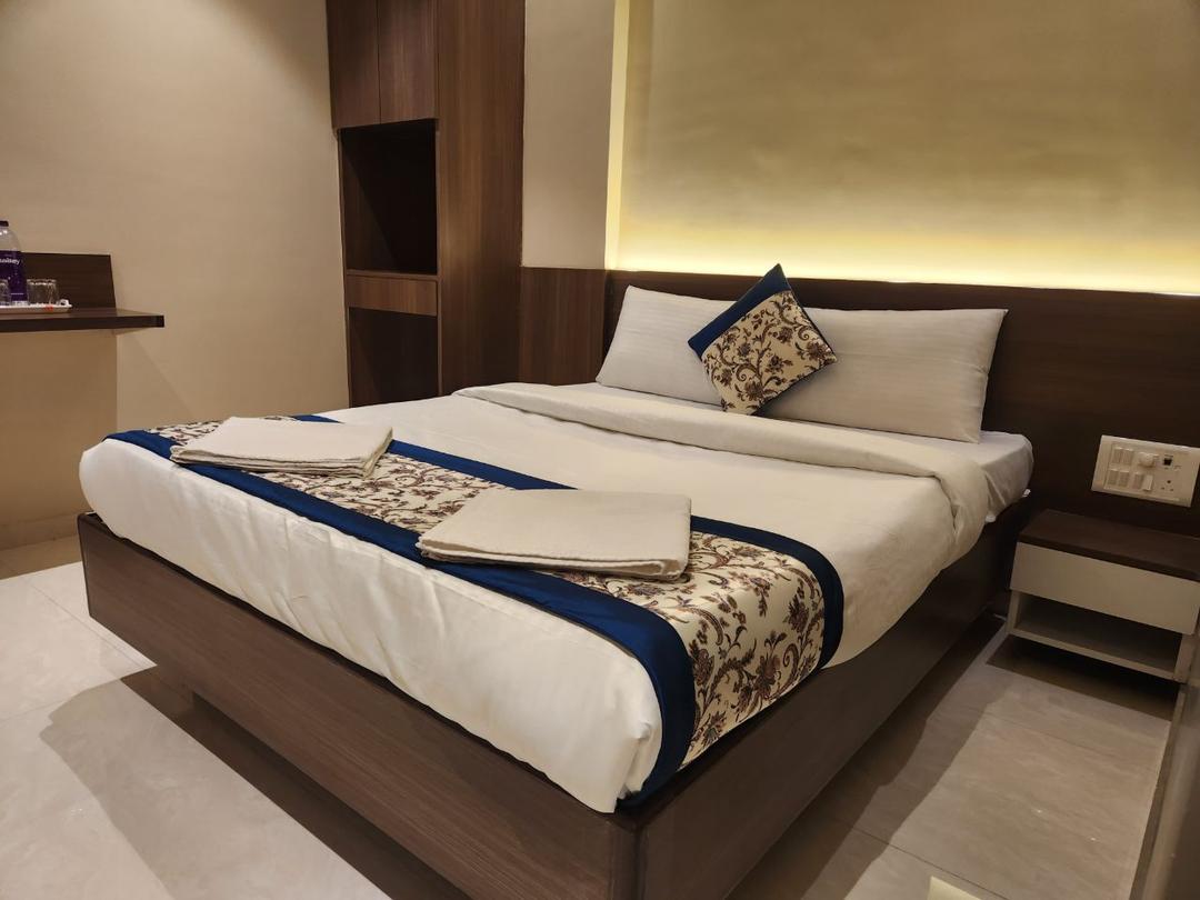 Yatri Inn in Thane