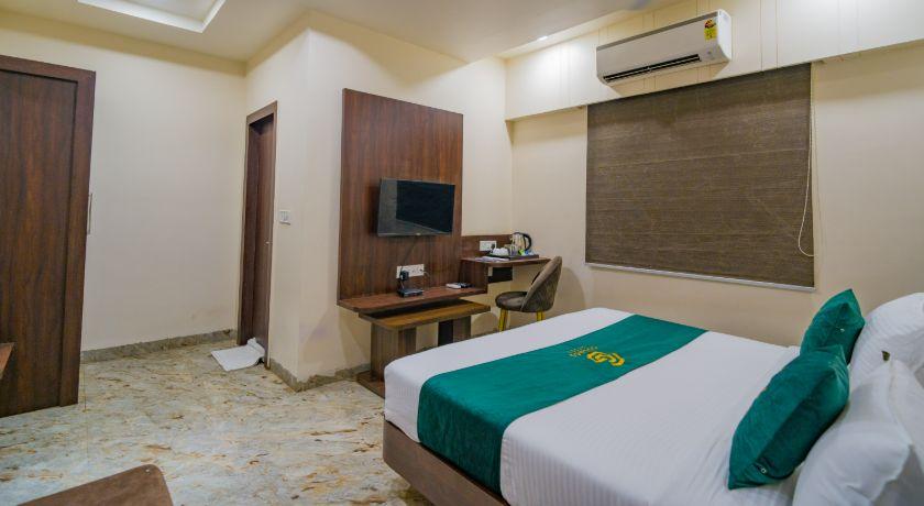 Hotel Kanha Shree by Cosmos Hotels in Indore