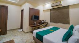 Hotel Kanha Shree by Cosmos Hotels in Indore