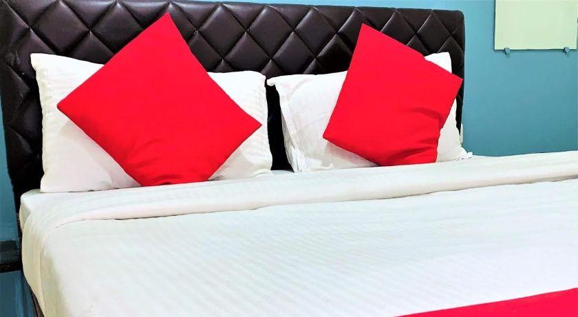 Hotel Everest Inn in Navi Mumbai