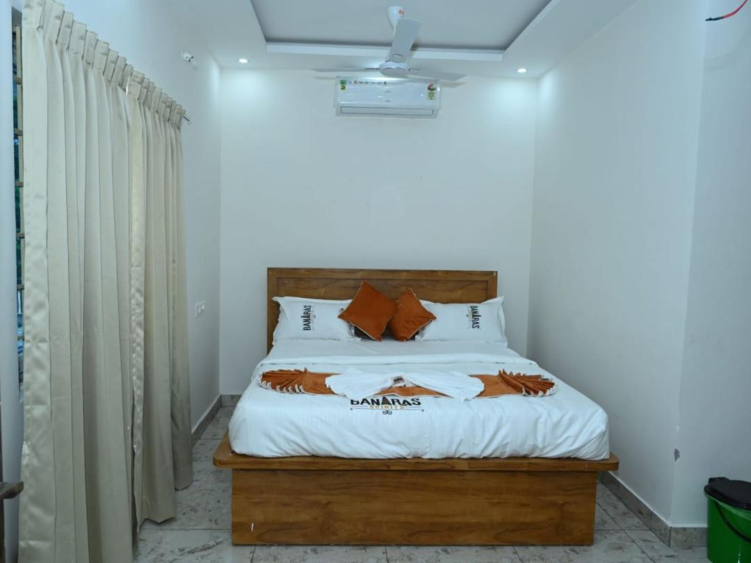 Banaras Rooms in Bangalore