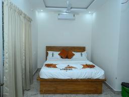 Banaras Rooms in Bangalore