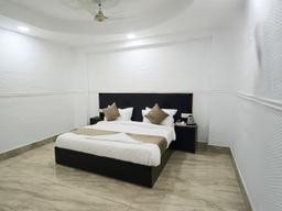 Hotel Corner View in Delhi
