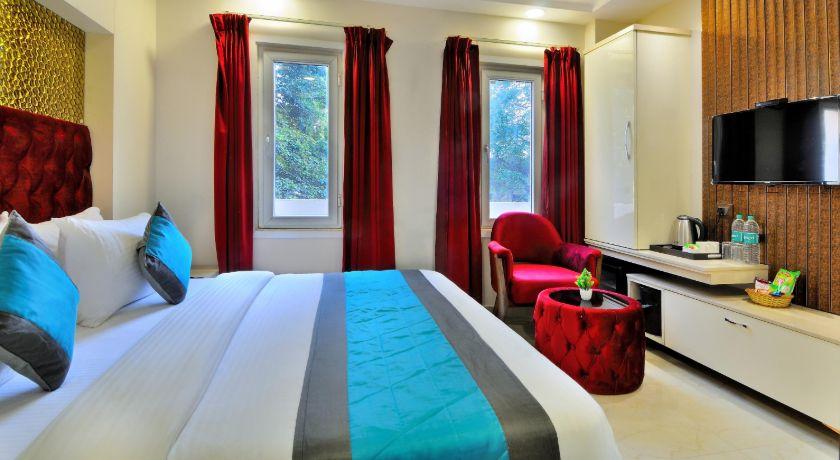 Hotel Delhi FAB in Delhi