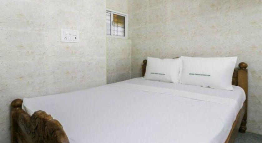 Mr. White Guest House in Chennai