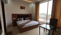 Hotel Thames in Zirakpur