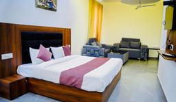Hotel Thames in Zirakpur