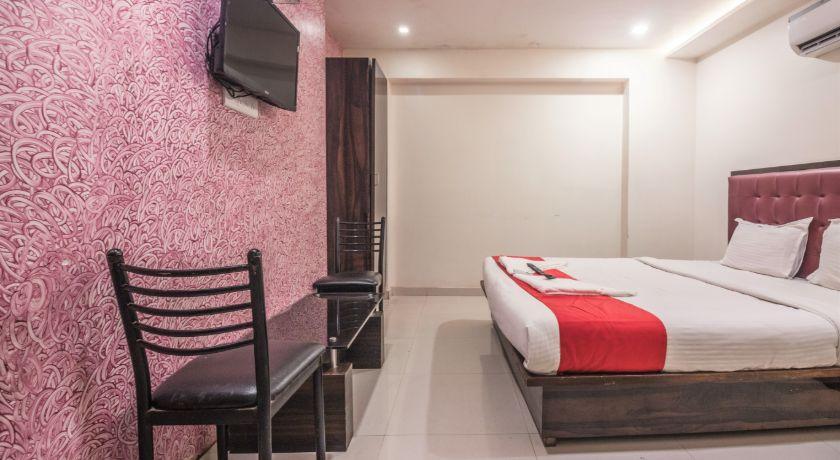 Hotel Mantra Residency in Mumbai