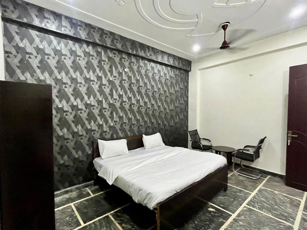 Alacia Stays in Lucknow