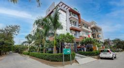 Hotel Vibe Blue in Noida