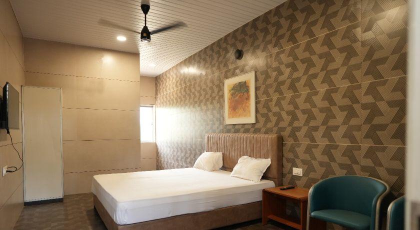 Vihara inn in Vasai Virar