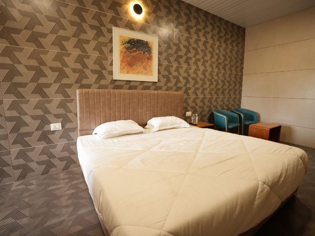 Vihara inn in Vasai Virar
