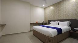 Hotel Ocean Suites in Mumbai