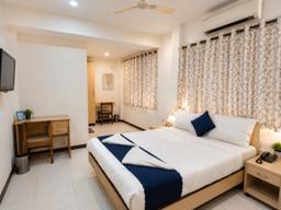 Hotel Seaside Inn in Vasai Virar
